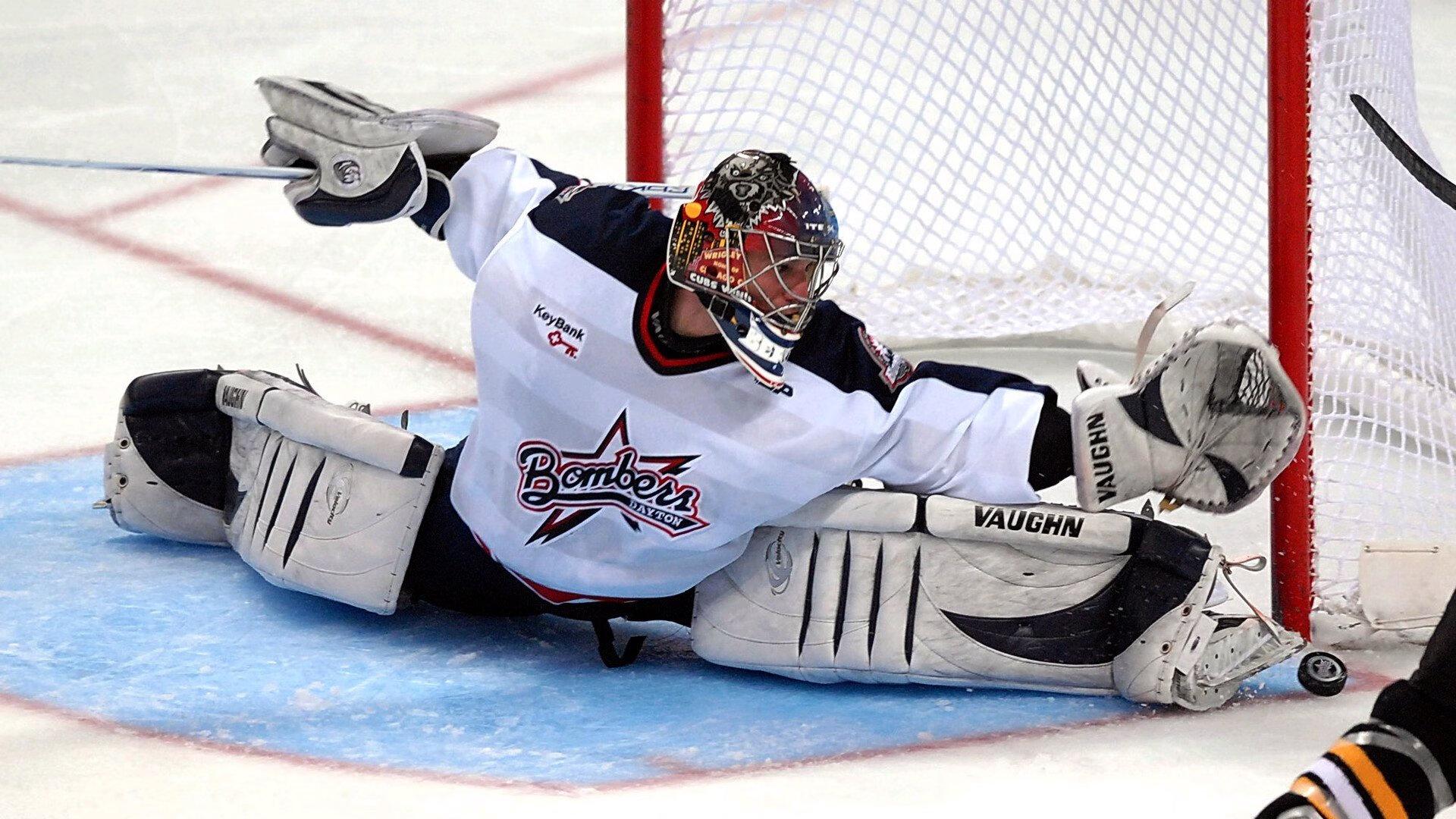 【新手教程】零基础学会比赛中的基本攻防策略，论述在比赛中如何才能有效的攻击2-3区域联防