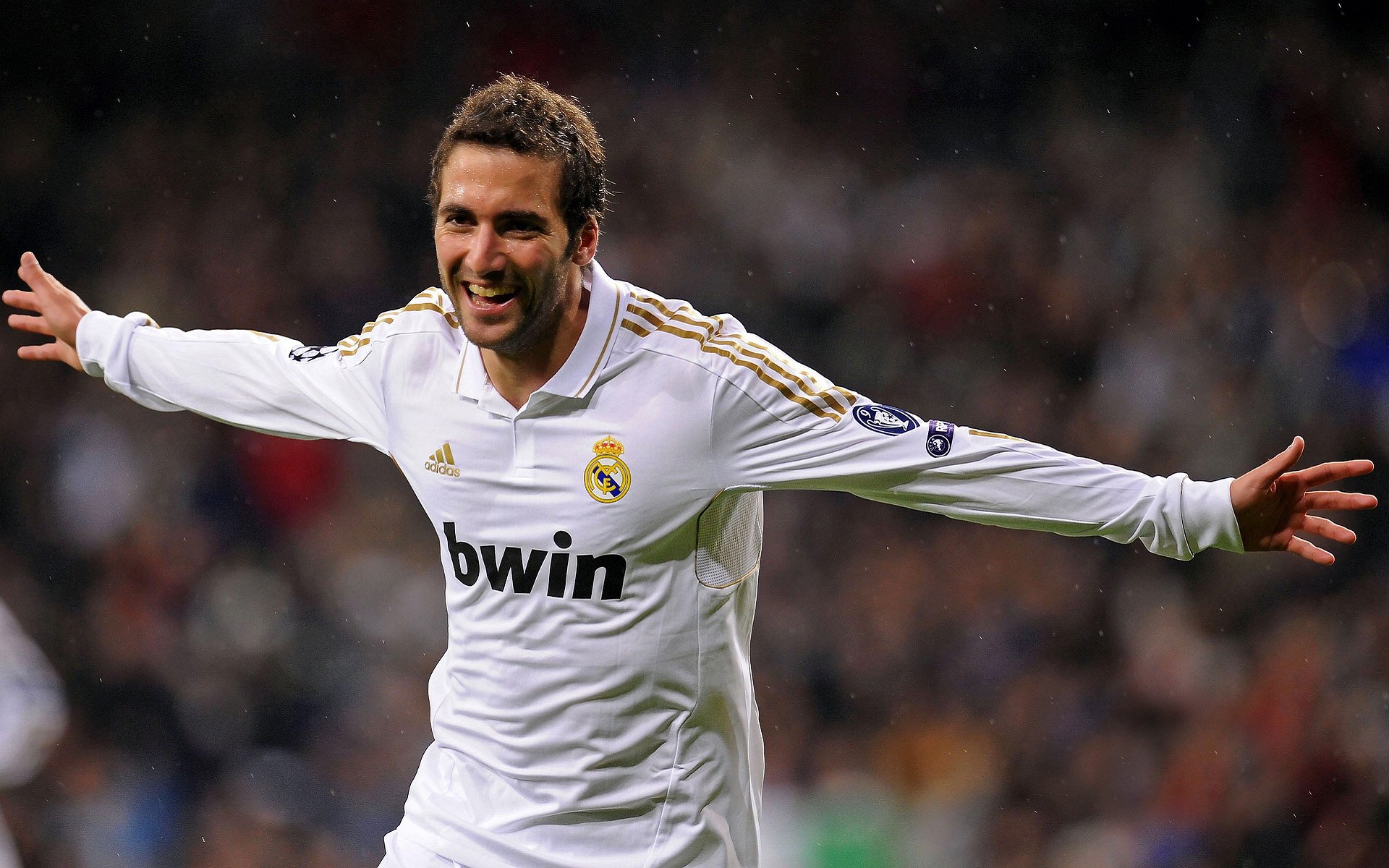 乐鱼体育手机版-欧冠“明星助攻”榜单：那些巧妙配合令人陶醉，欧冠历届助攻王